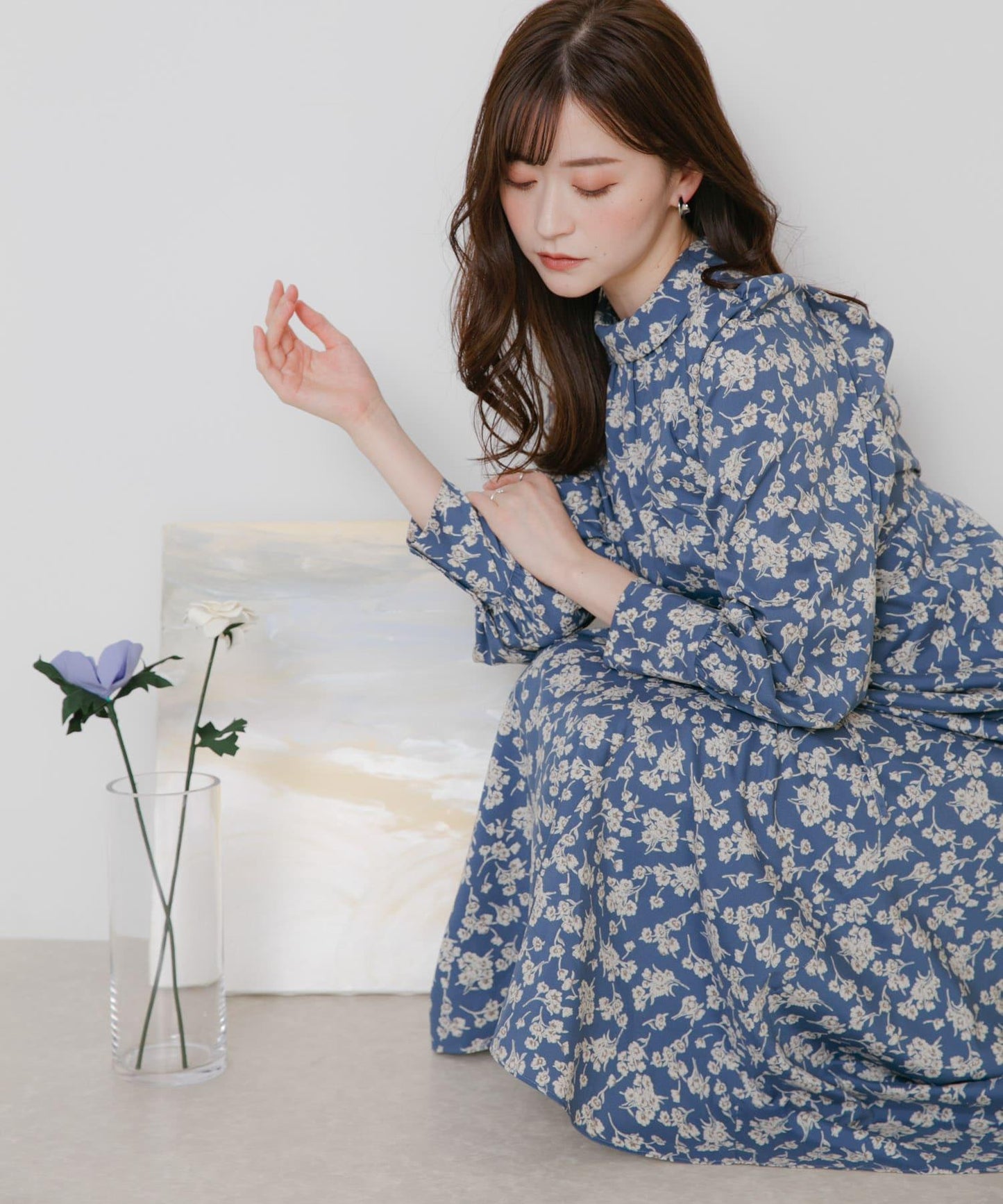 背部設計花卉連衣裙