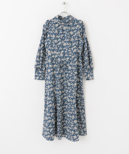 背部設計花卉連衣裙