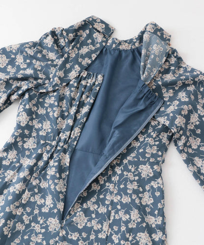 背部設計花卉連衣裙