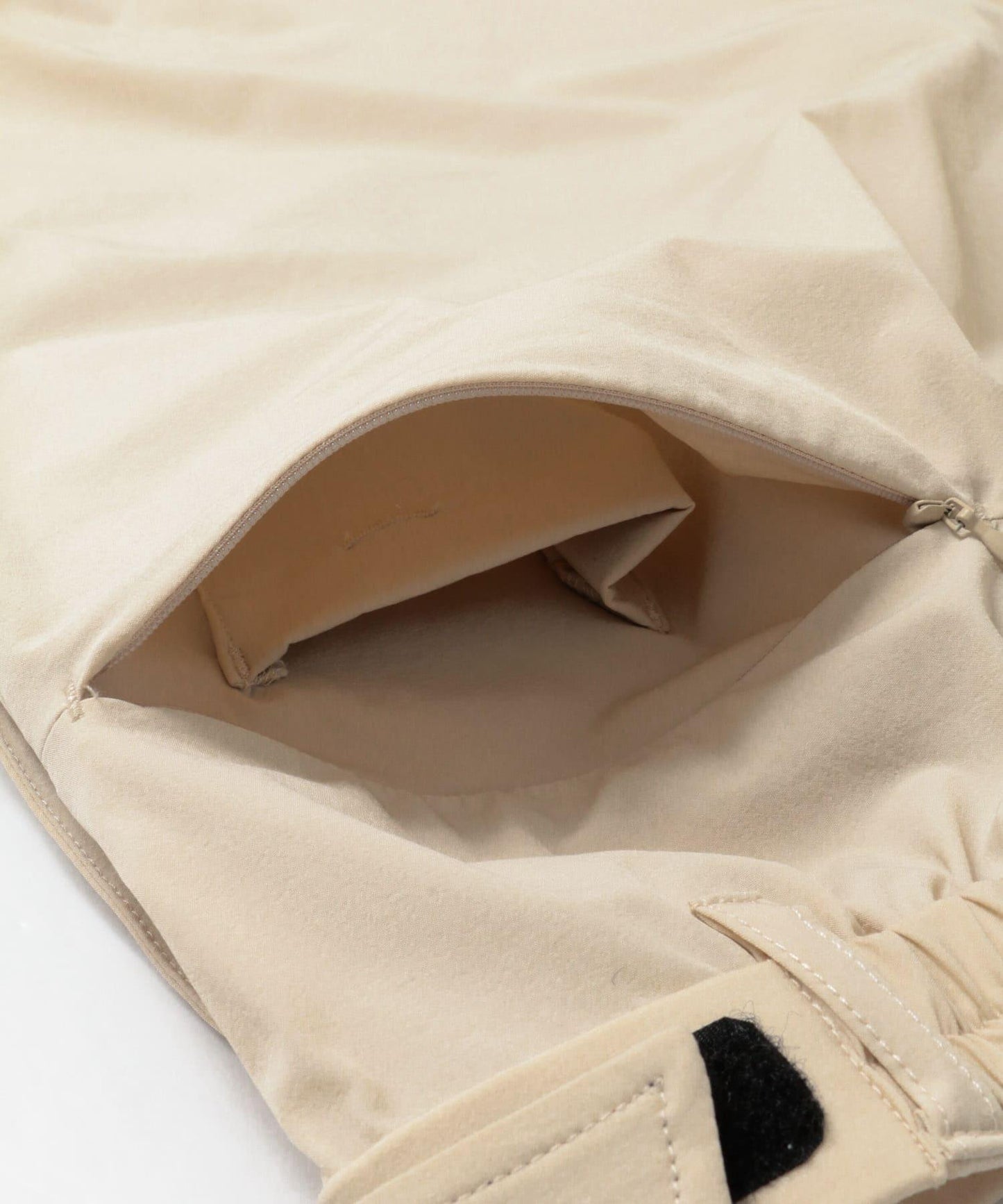 Uiscel 乾爽2WAY錐形褲