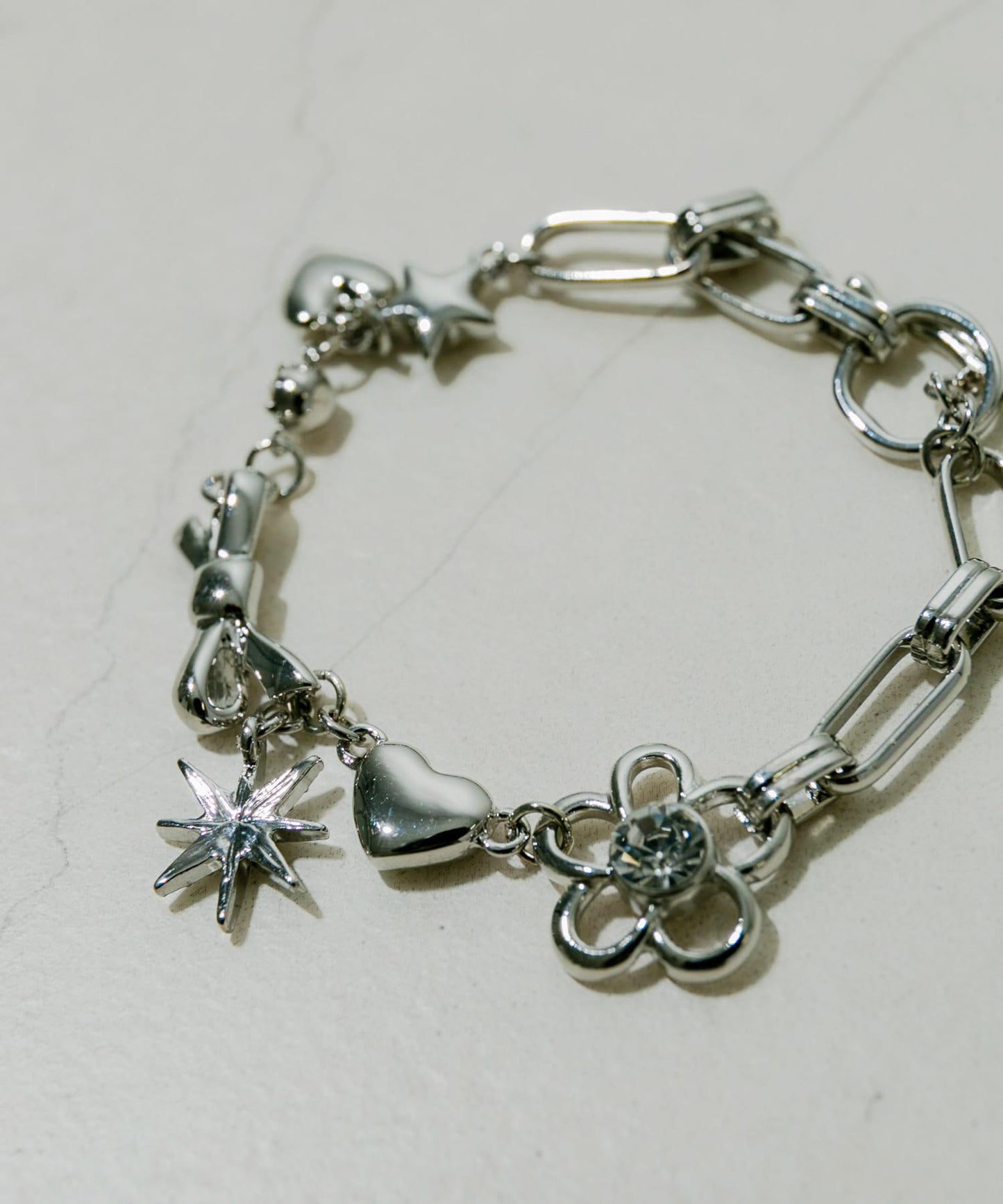 金屬鏈條裝飾T扣手鍊