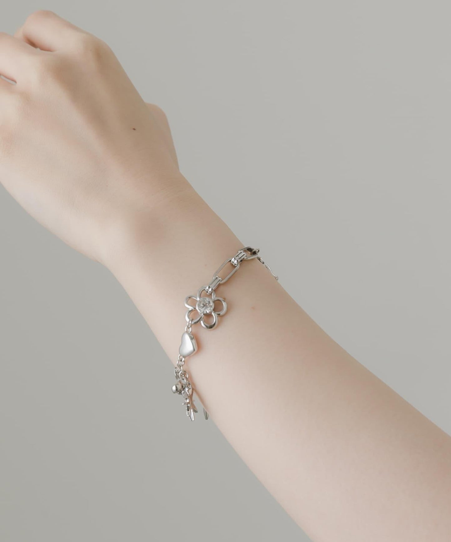 金屬鏈條裝飾T扣手鍊