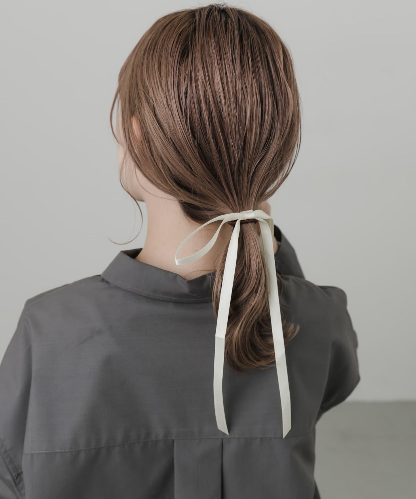 長款緞面蝴蝶結髮圈