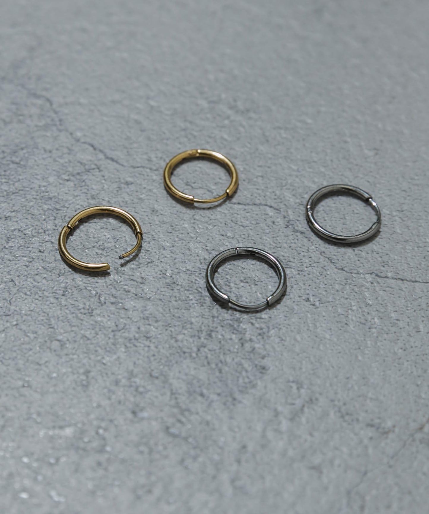 不鏽鋼迷你圓環耳環