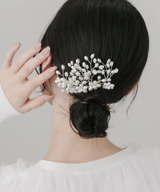 「/部分門店限定」珍珠花朵蓬鬆髮梳髮夾