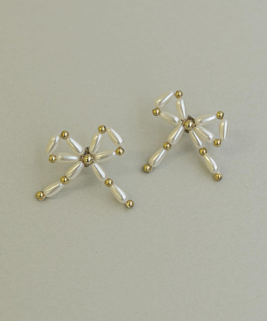 珍珠金屬蝴蝶結耳環