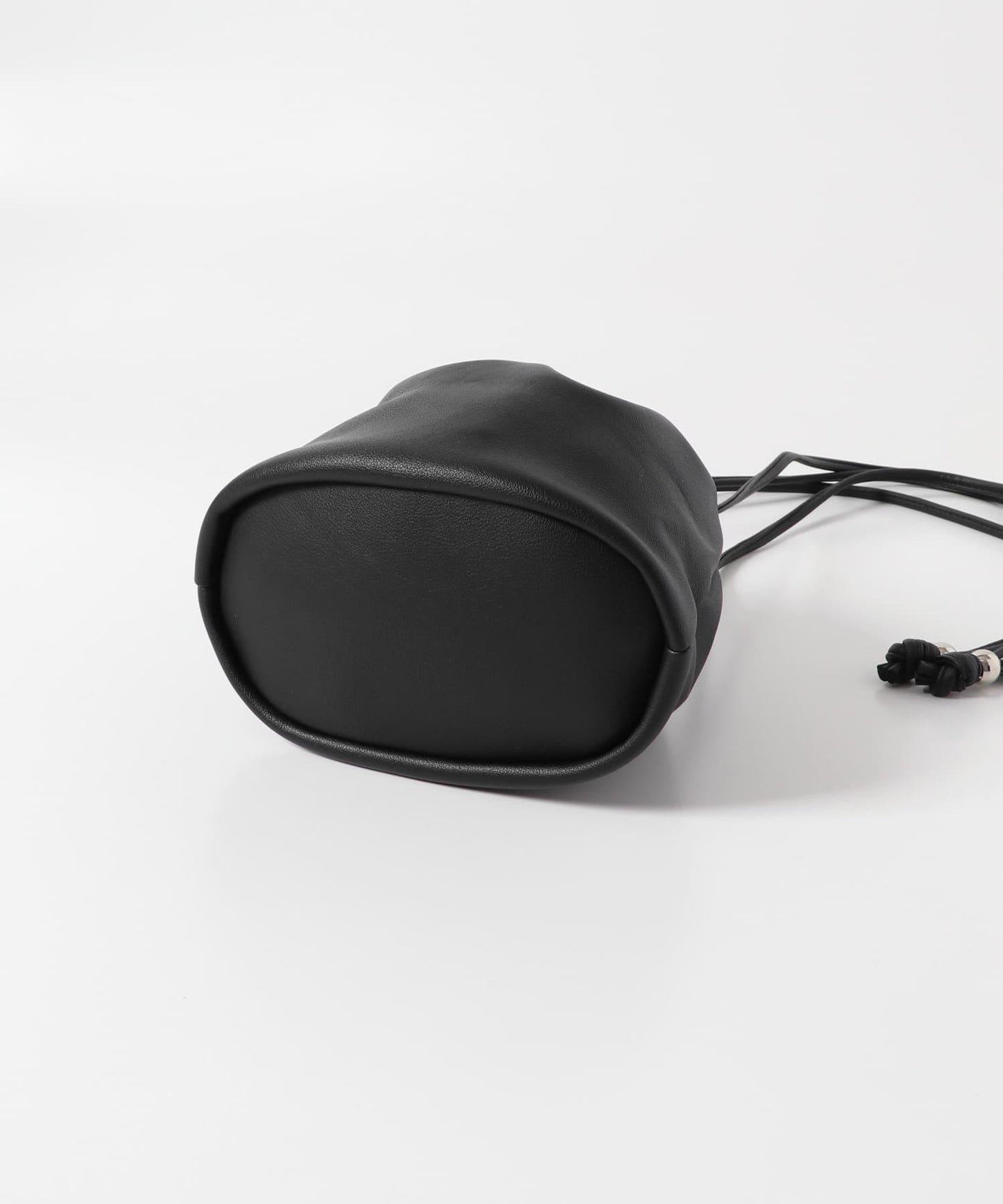 圓形束口單肩包