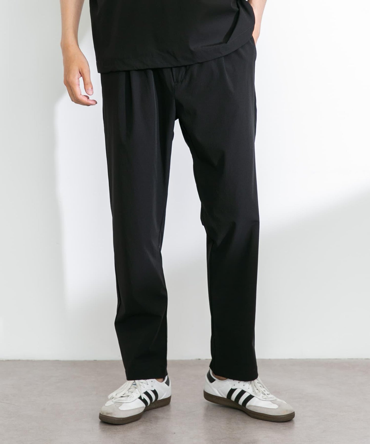 「接觸冷感/吸溼速幹/防紫外線」Breeze Fit休閒褲