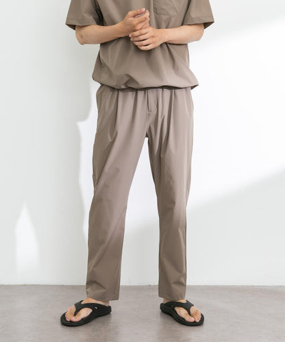 「接觸冷感/吸溼速幹/防紫外線」Breeze Fit休閒褲