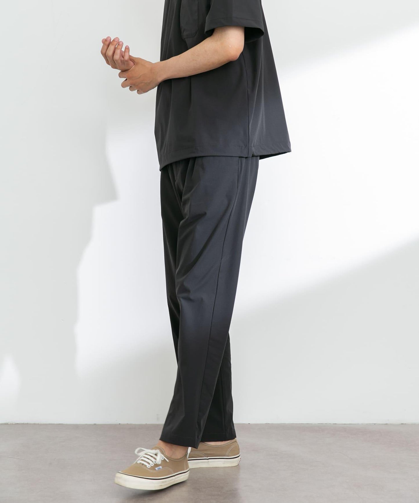 「接觸冷感/吸溼速幹/防紫外線」Breeze Fit休閒褲