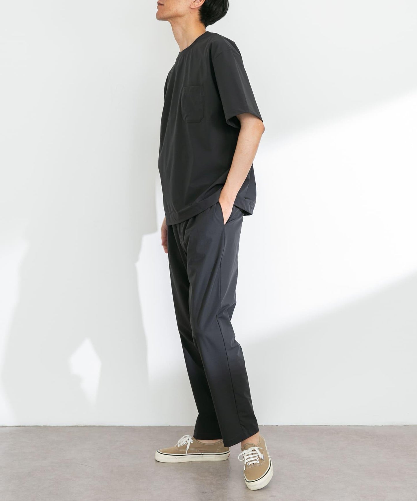 「接觸冷感/吸溼速幹/防紫外線」Breeze Fit休閒褲