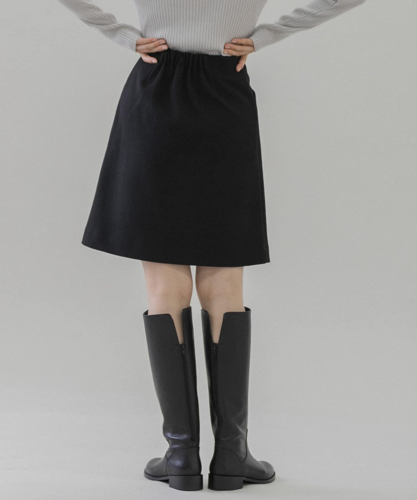 仿羊毛呢A字迷你裙