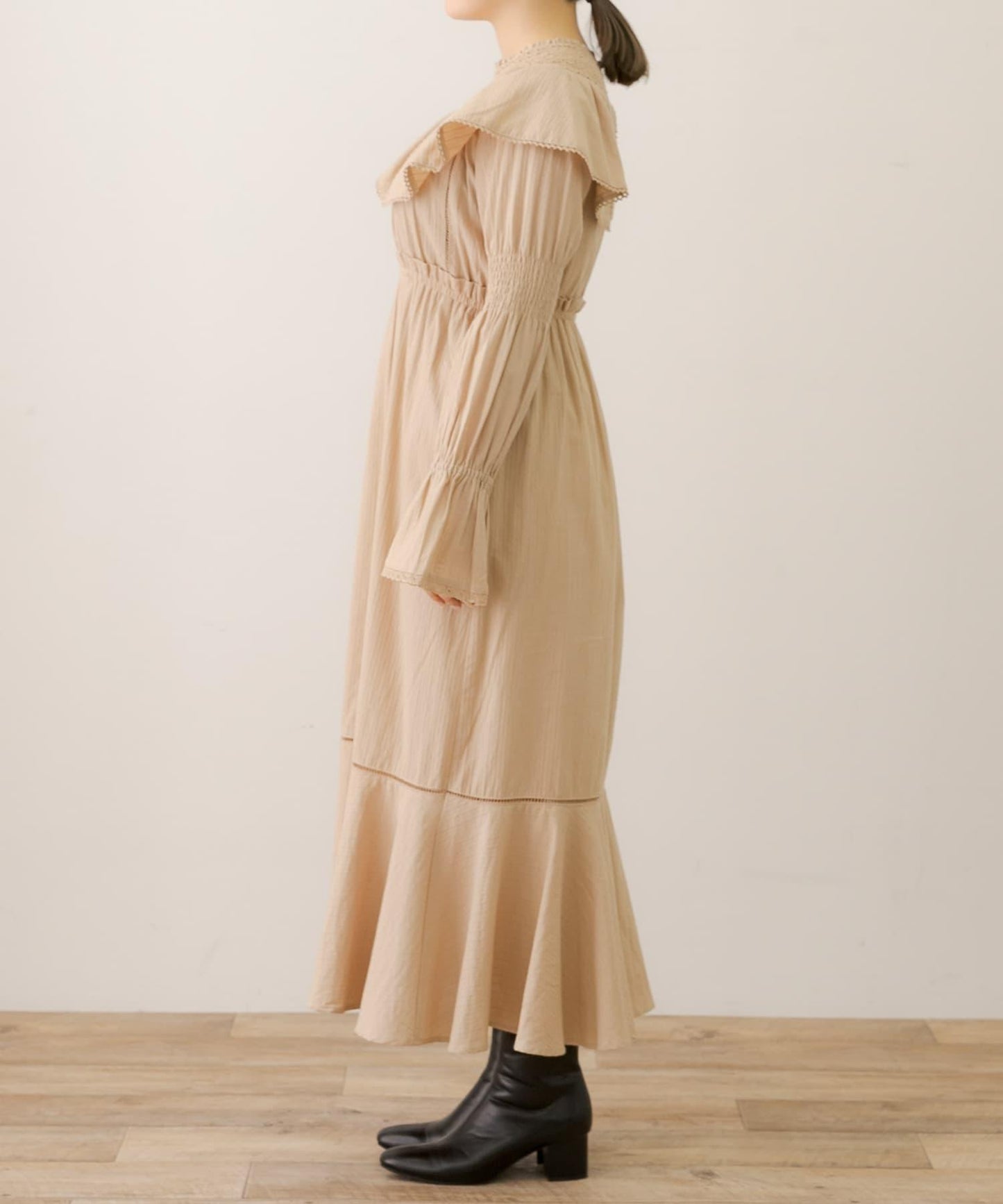 NaokoTakayama聯名荷葉邊連衣裙