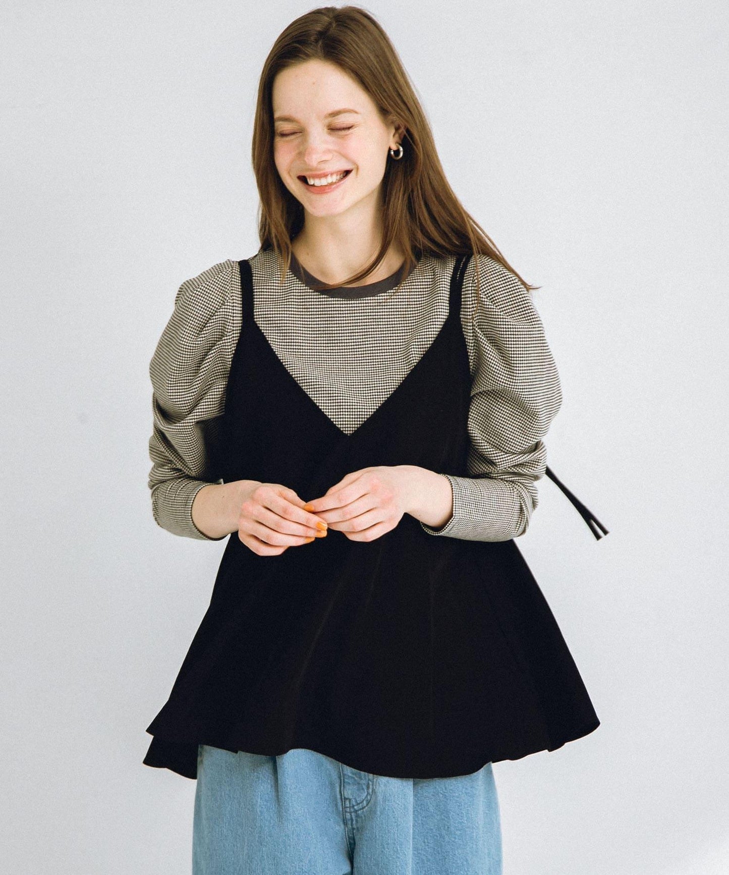 荷葉邊吊帶背心