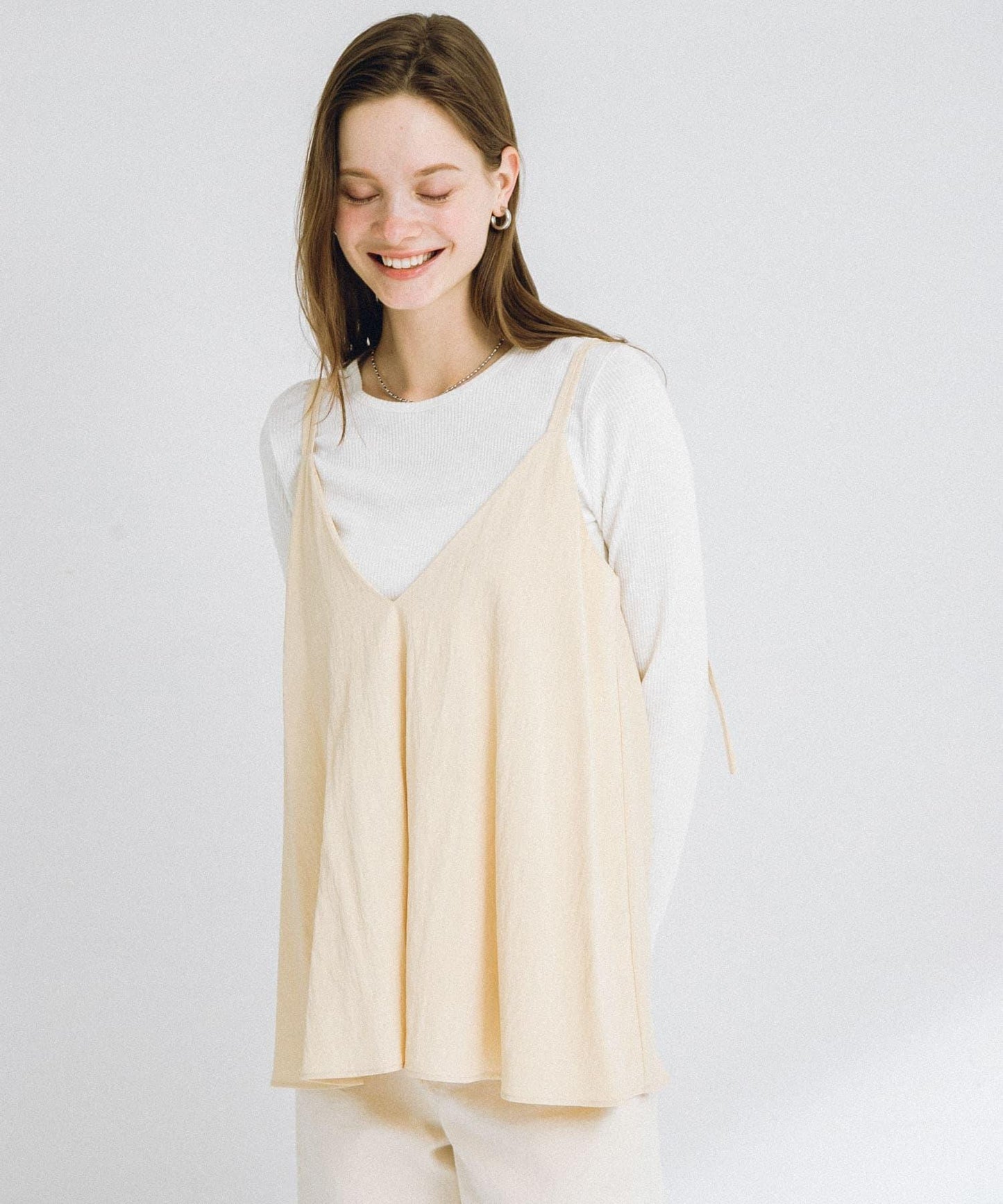 荷葉邊吊帶背心