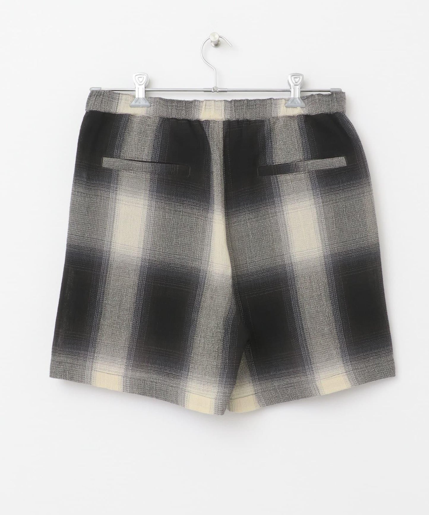 漸變格紋休閒短褲