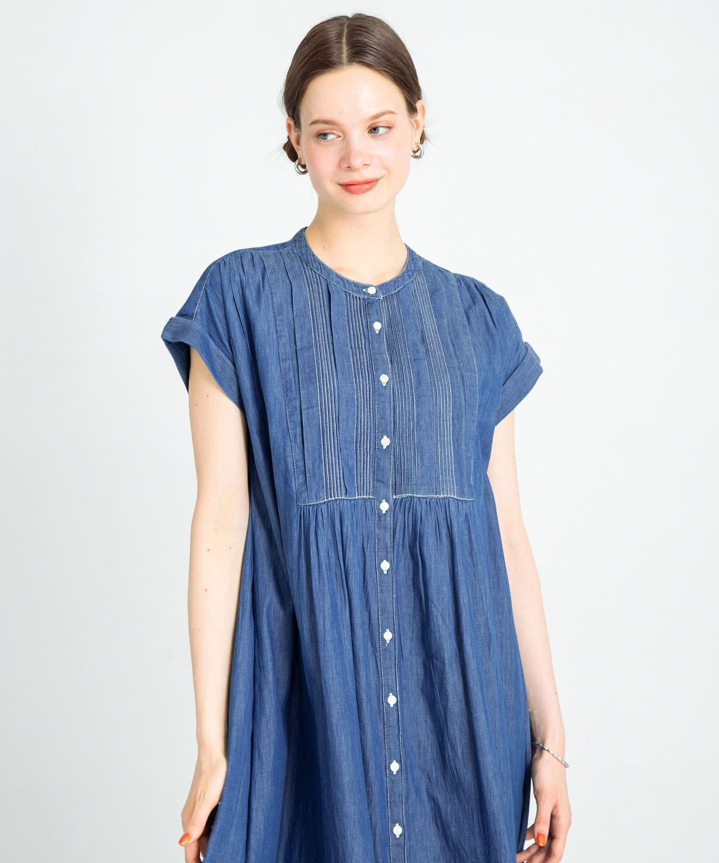 牛仔壓褶拼接法式連衣裙