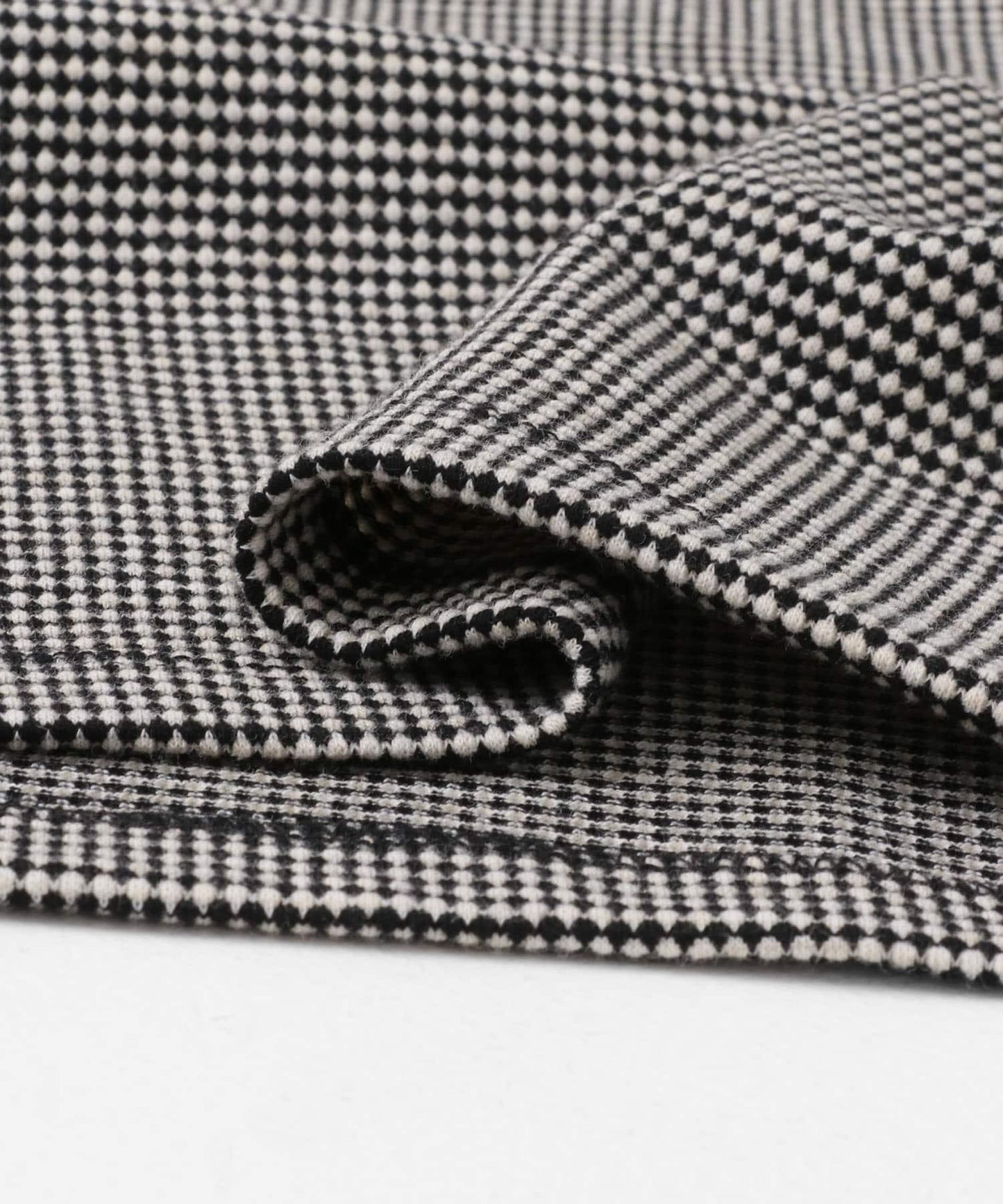 JQ基礎款修身T恤