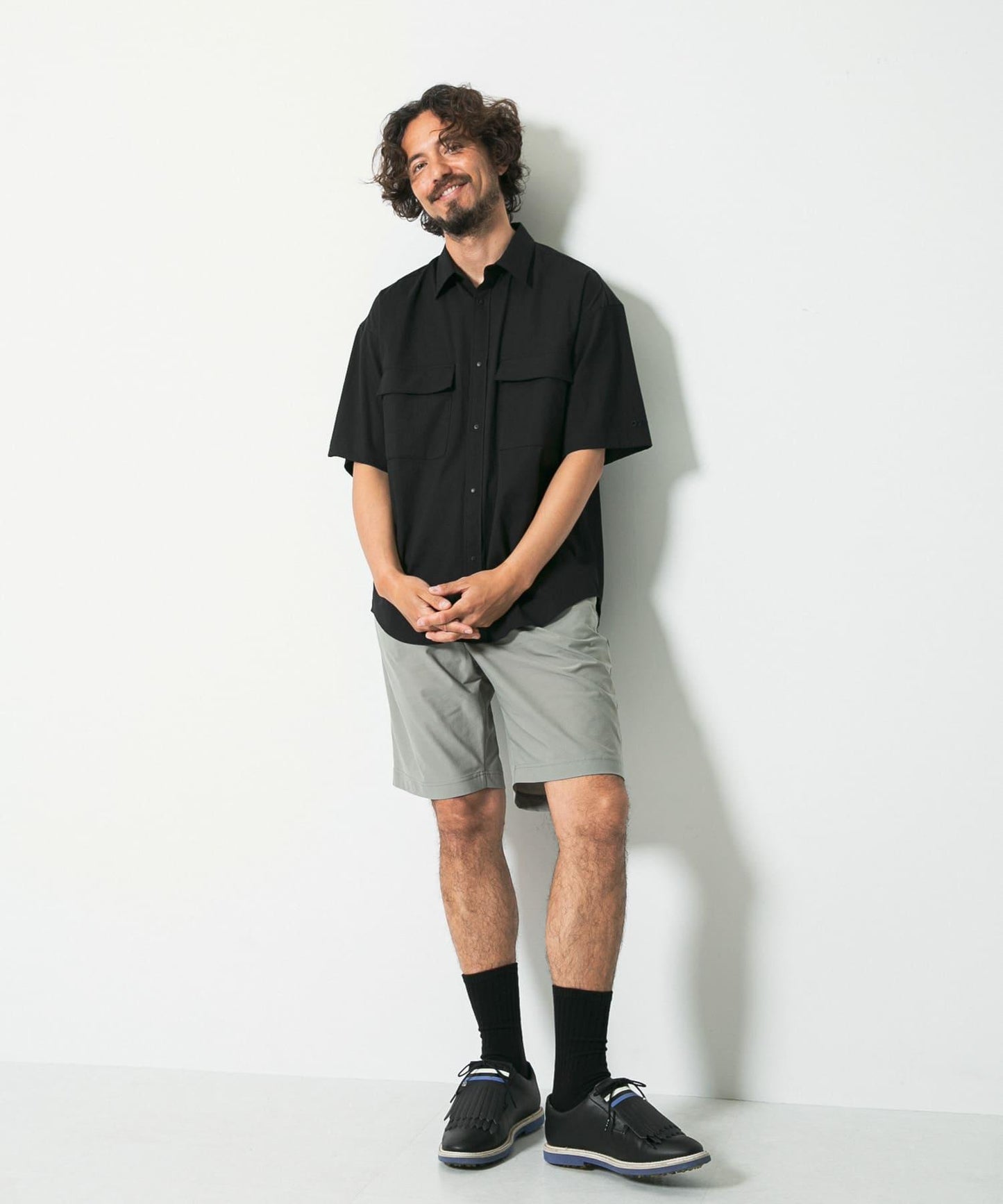 OOPS 可伸縮雙口袋襯衫