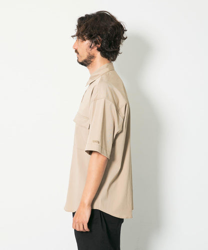 OOPS 可伸縮雙口袋襯衫