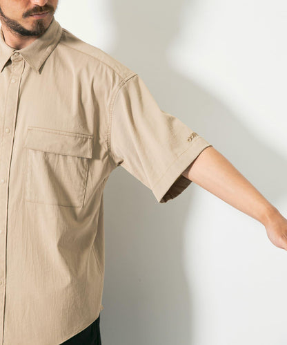 OOPS 可伸縮雙口袋襯衫