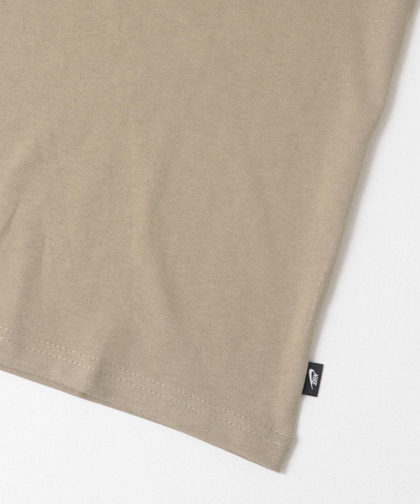 NIKE 基礎款可持續短袖T恤