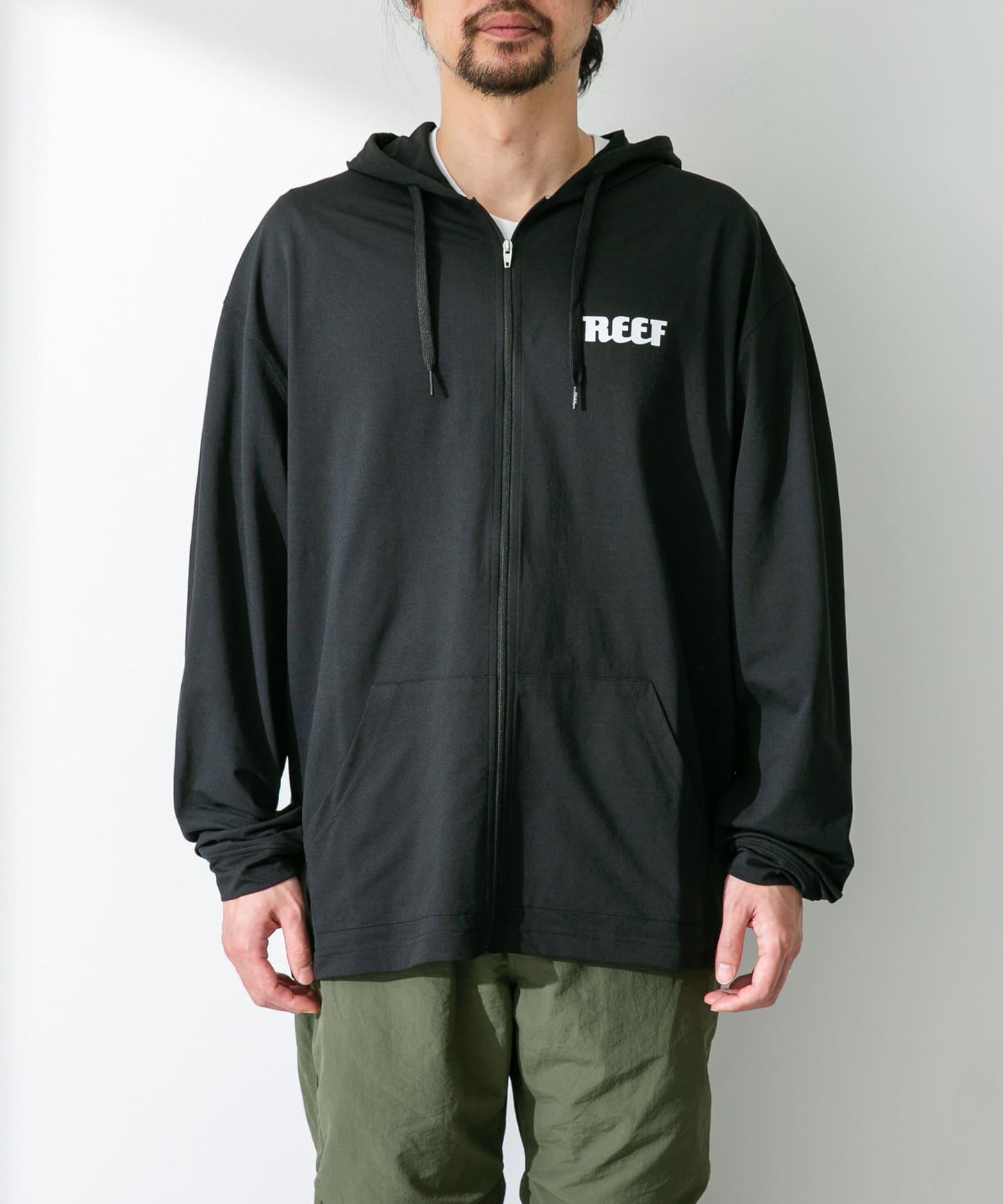 「吸溼速幹/防紫外線功能」REEF 經典標誌拉鍊防曬衣