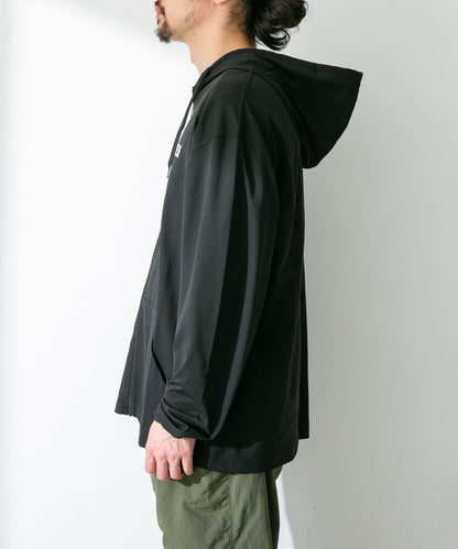 「吸溼速幹/防紫外線功能」REEF 經典標誌拉鍊防曬衣