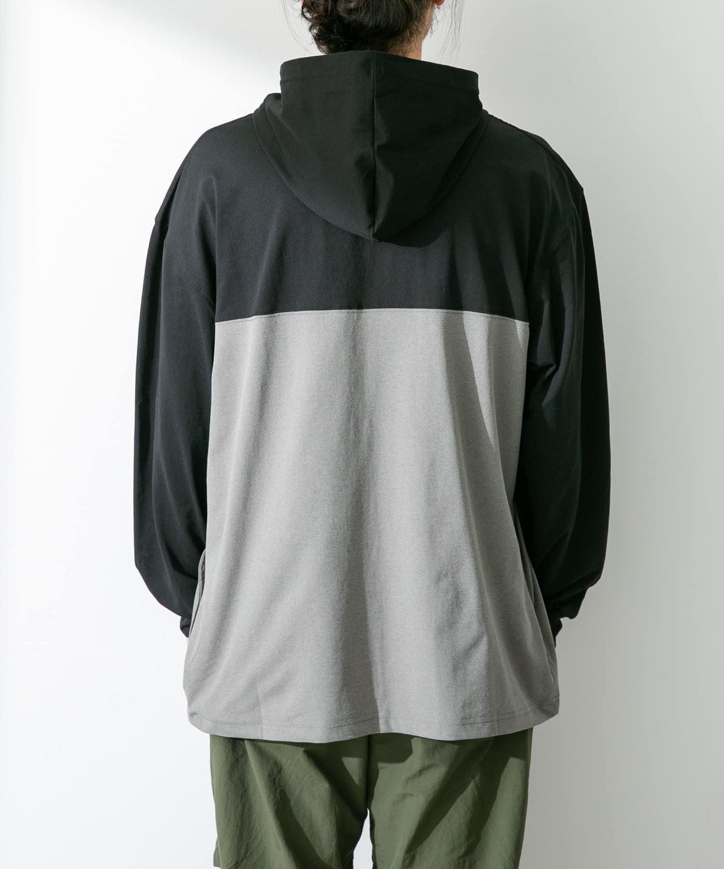 吸溼速幹/防紫外線功能 REEF拼色防曬連帽衫