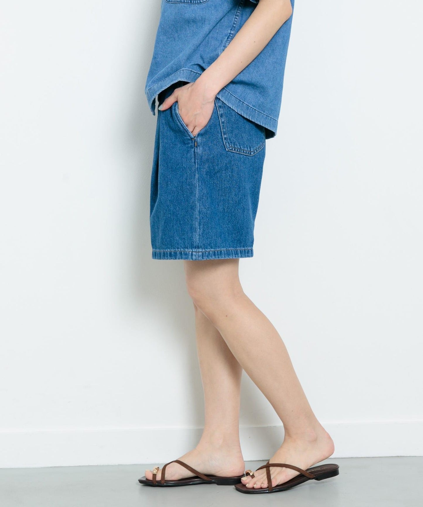 carhartt 女士高腰短褲