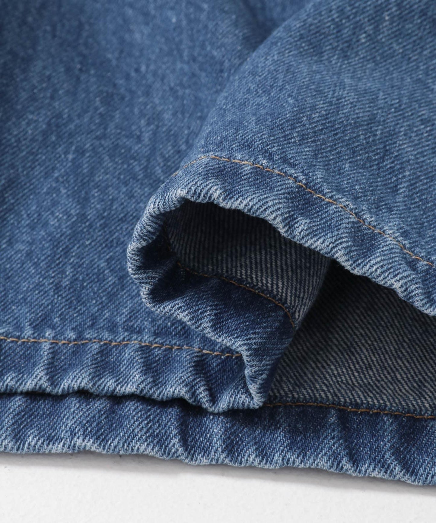 carhartt 女士高腰短褲