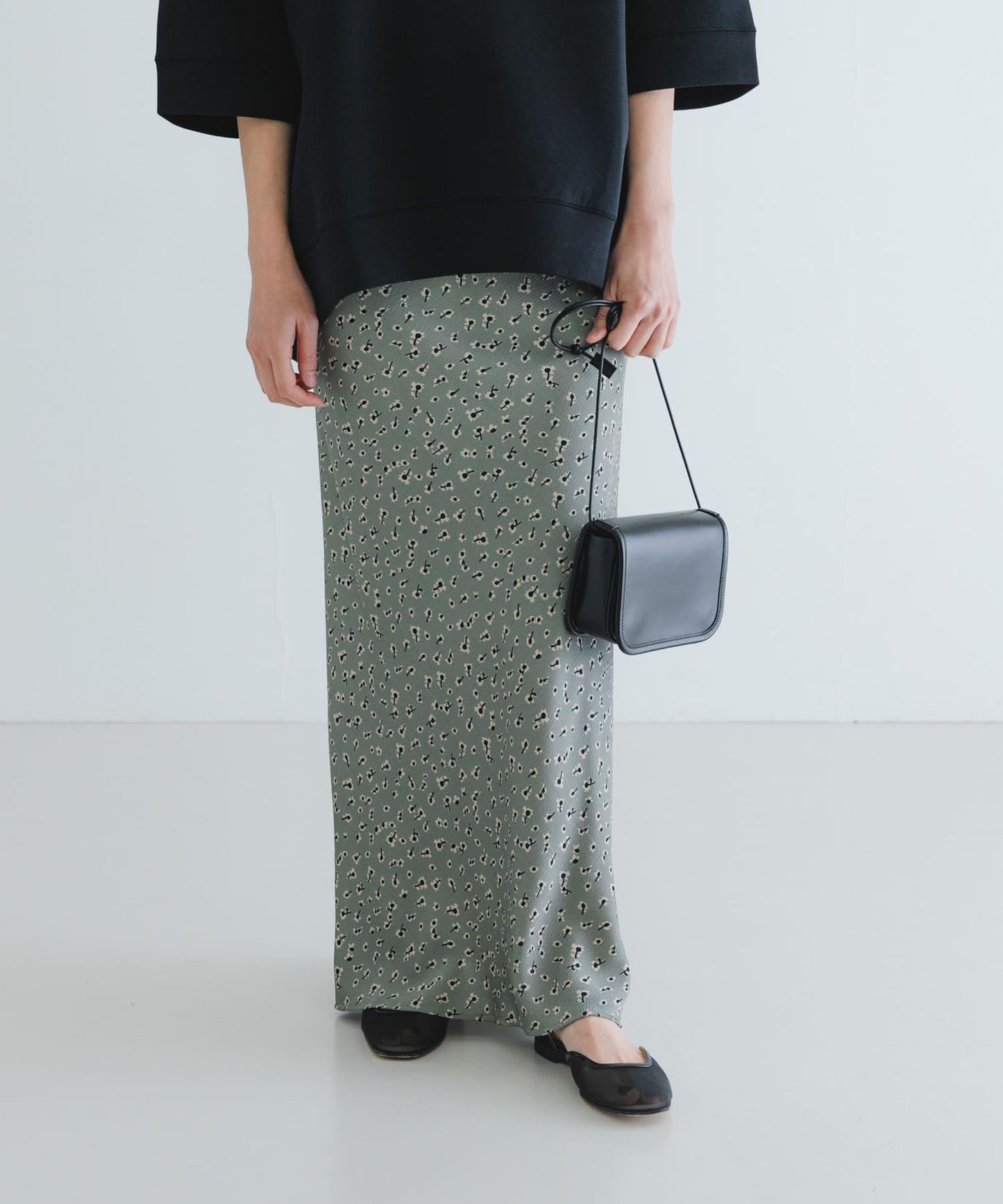 緞面花卉美人魚裙