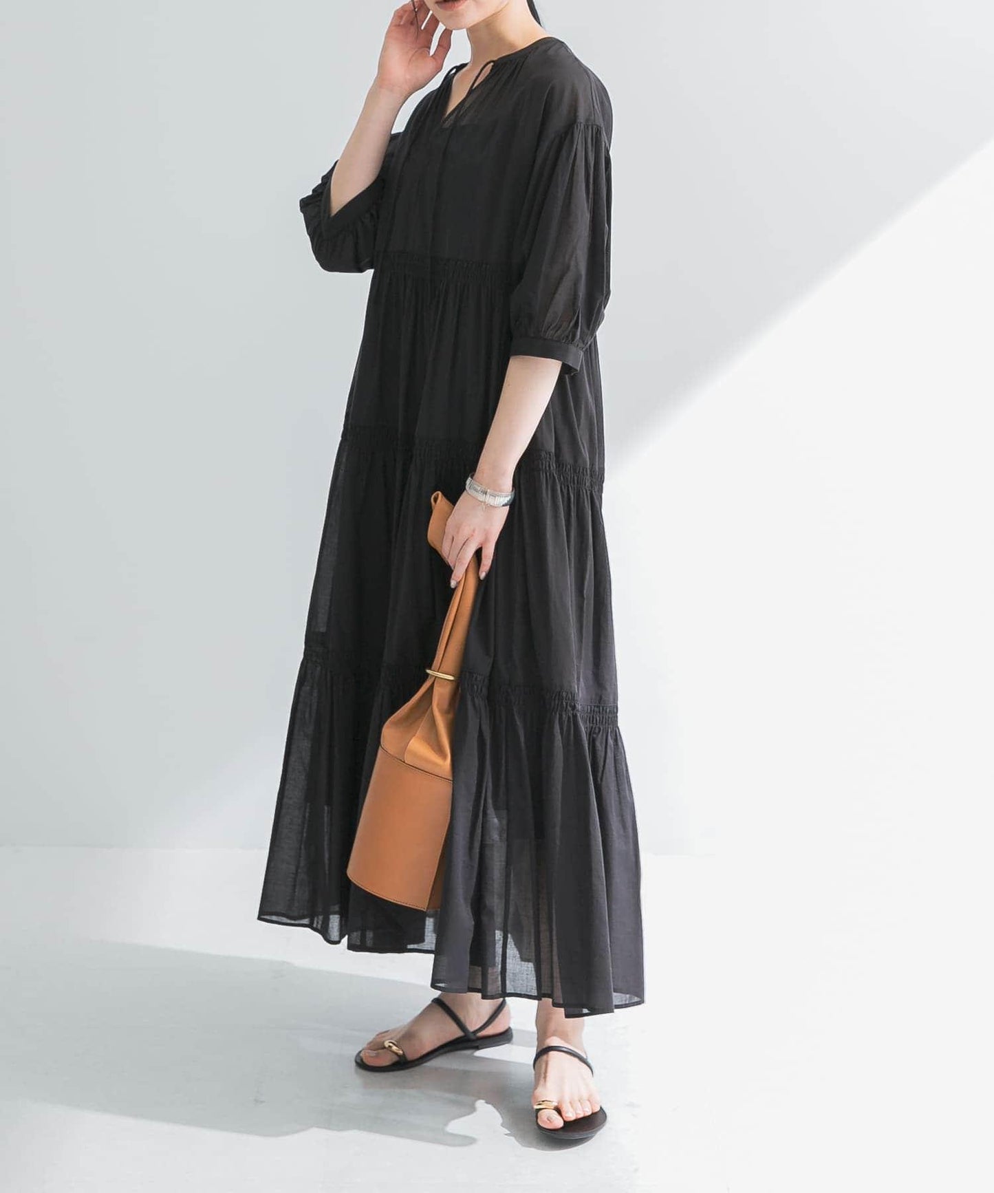 棉質薄紗層疊連衣裙