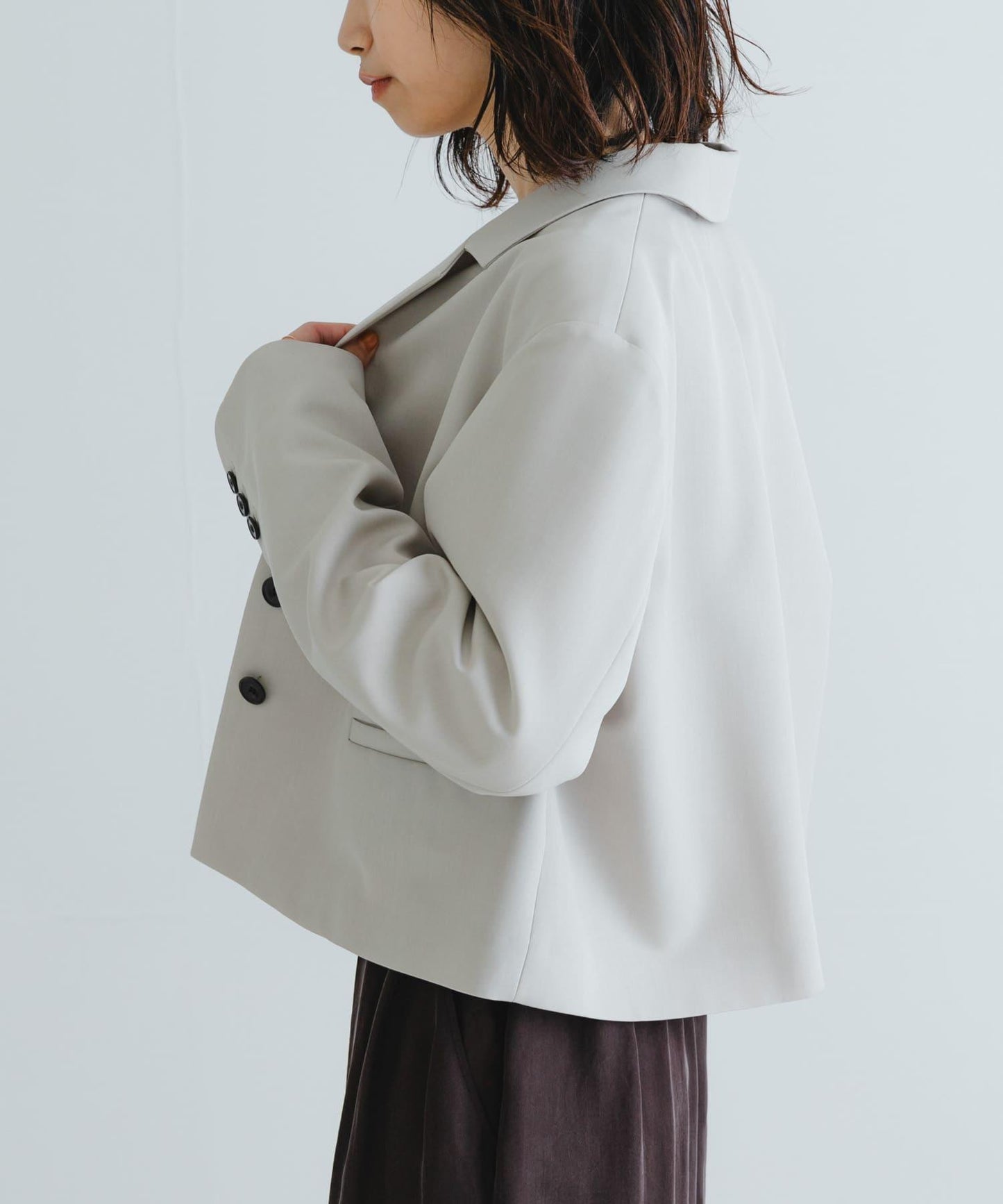 new basic 盒型短款夾克