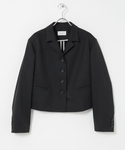 new basic 盒型短款夾克