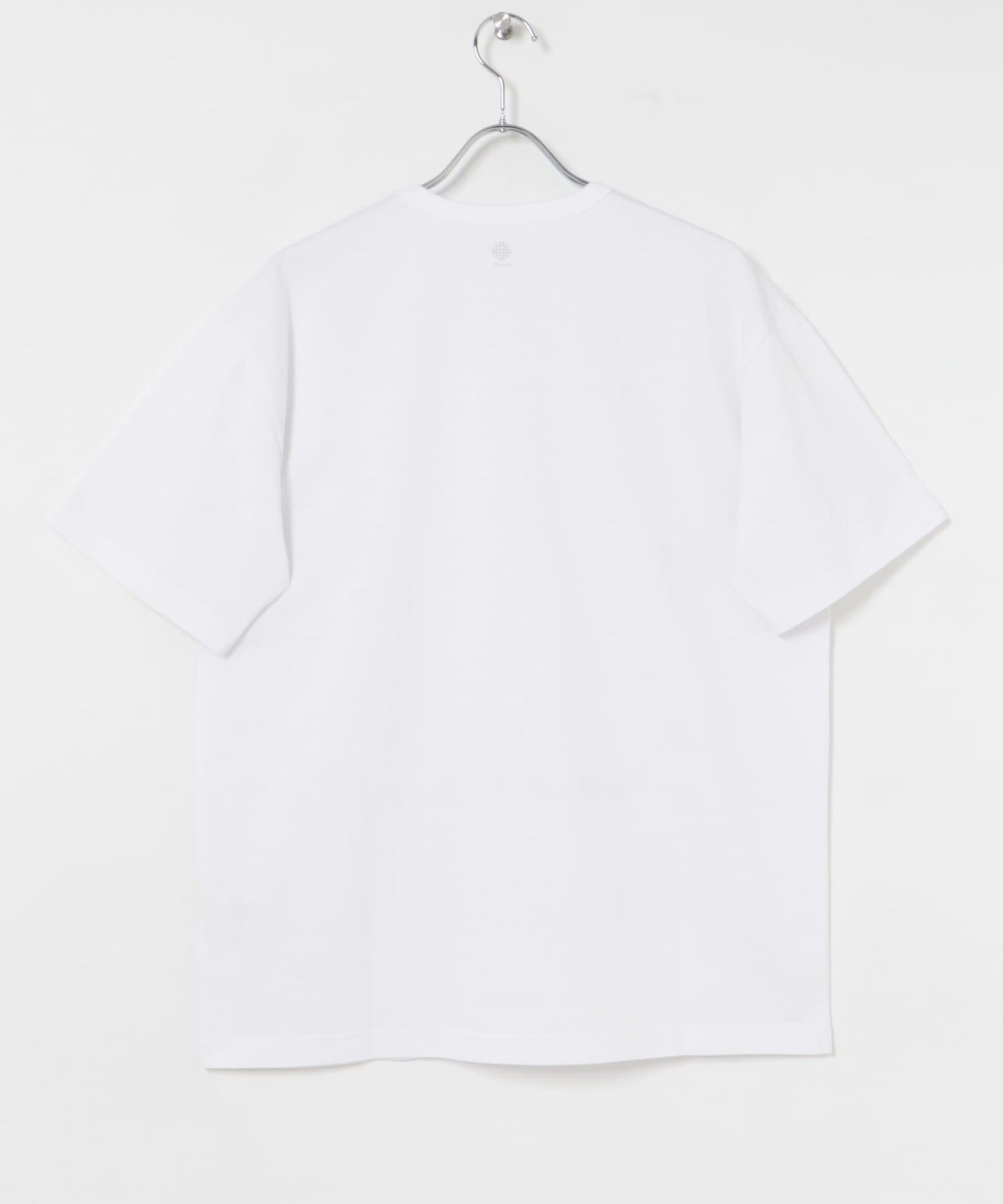 『UR TECH』基礎款T恤