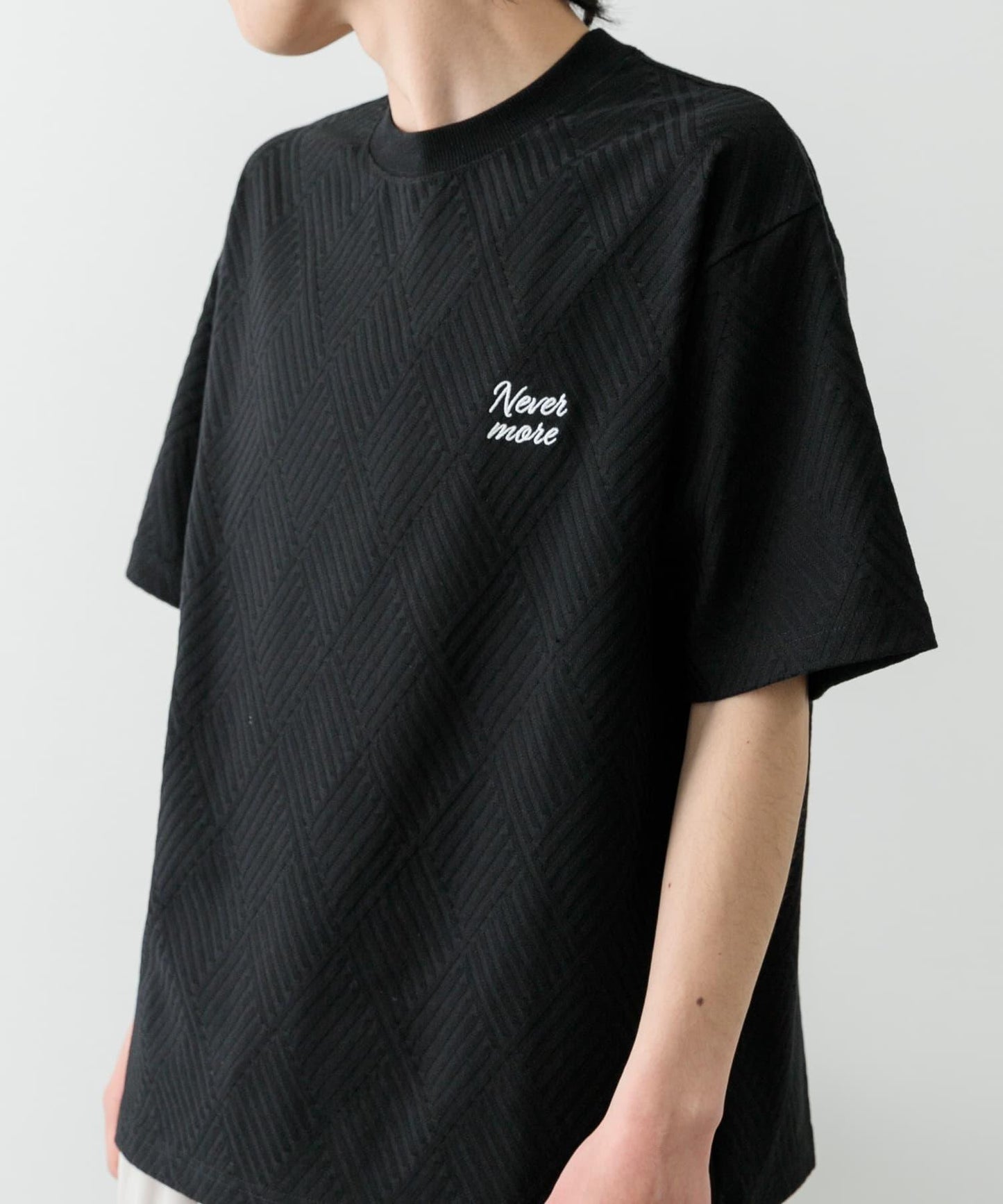 單點刺繡人字紋提花T恤