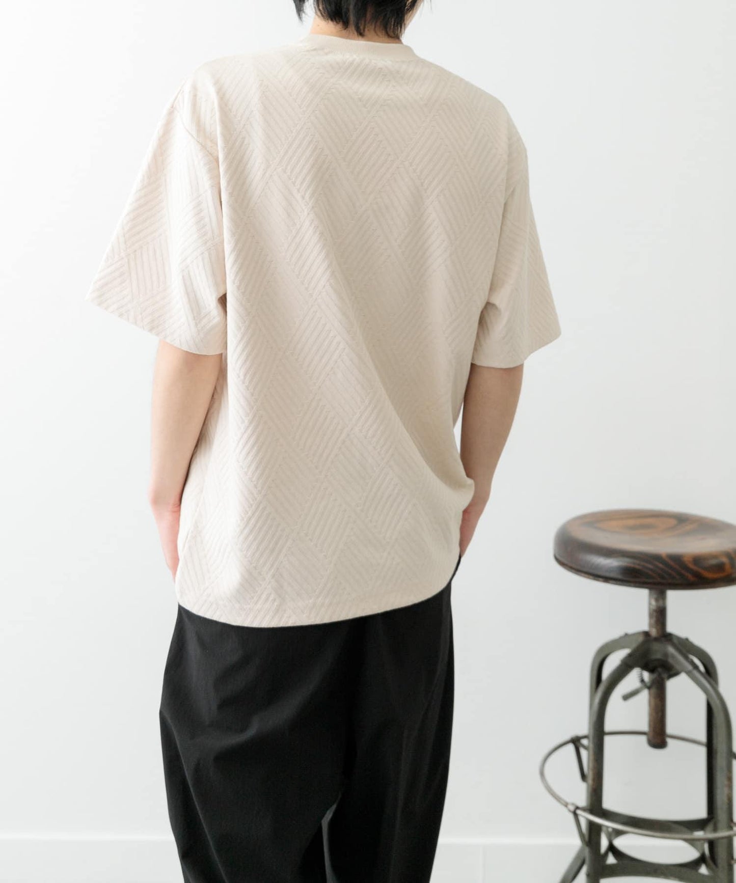 單點刺繡人字紋提花T恤