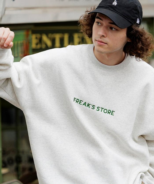 寬鬆版型 刺繡標誌單點 圓領衛衣