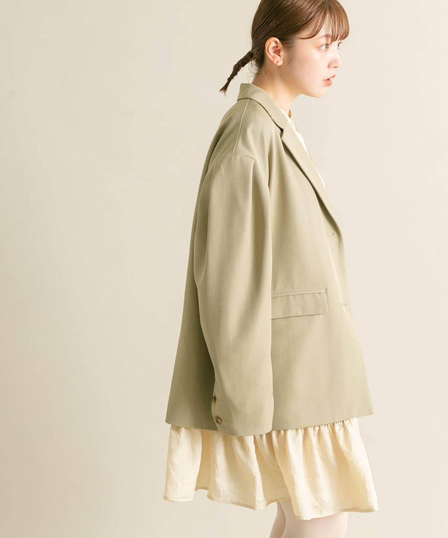 肩部褶皺寬鬆西裝外套