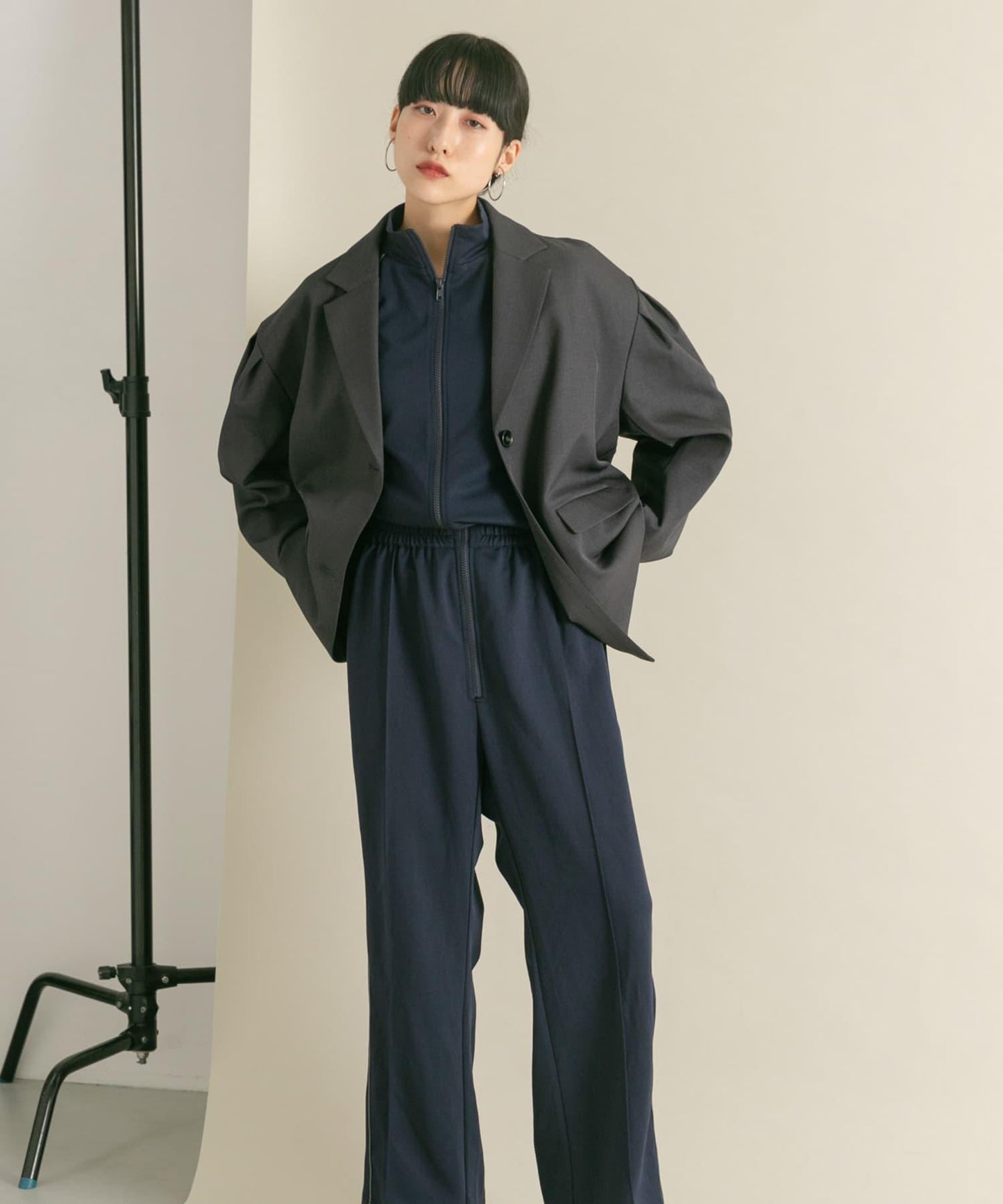 肩部褶皺寬鬆西裝外套