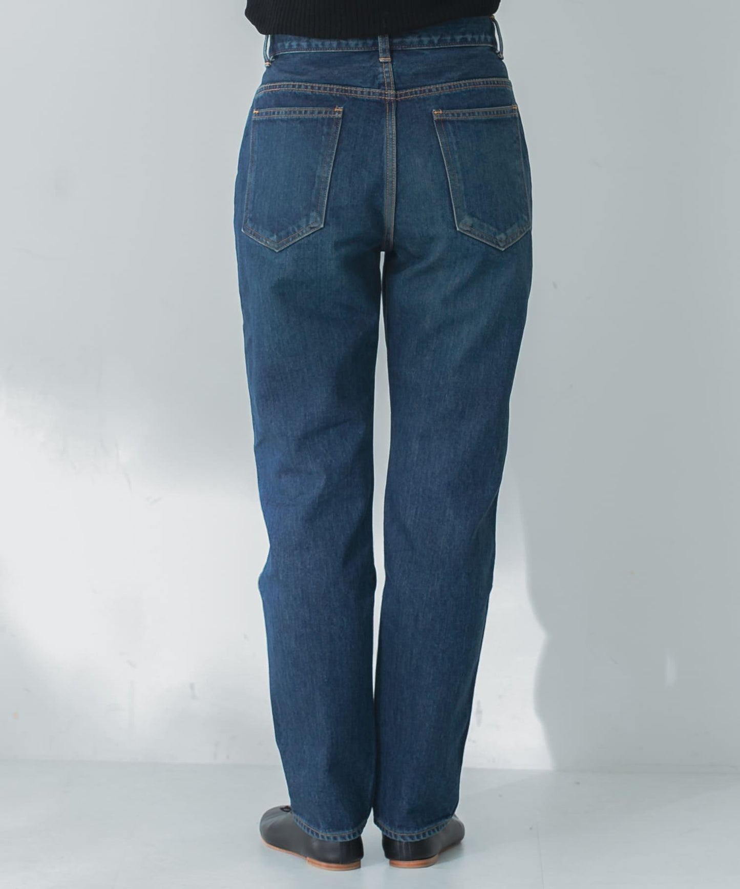 CIOTA 靛藍Supima棉修身牛仔褲