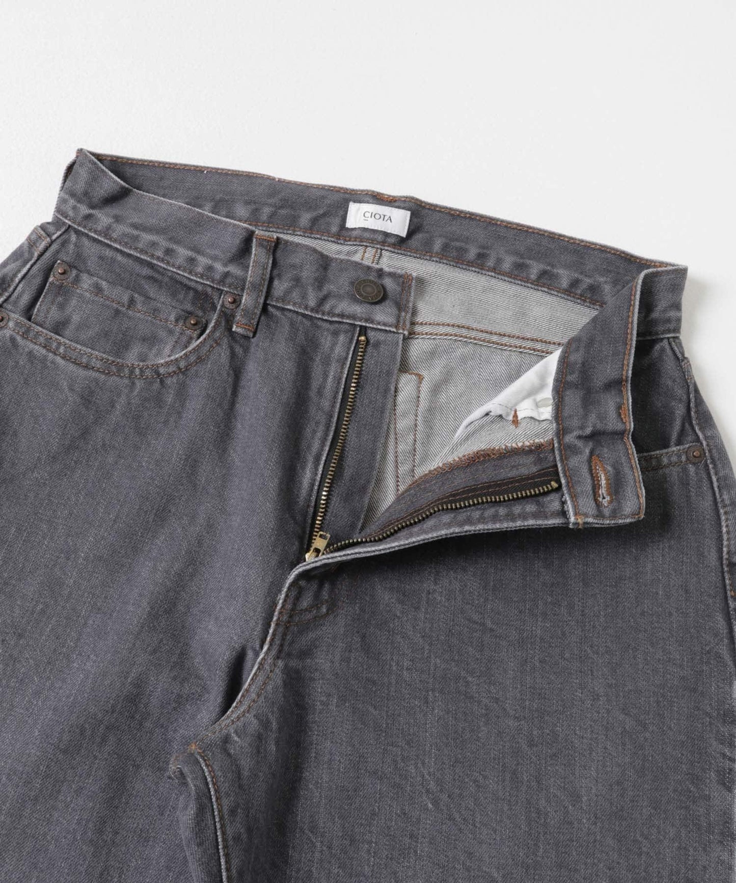 CIOTA 蘇賓棉13.5盎司錐形牛仔褲