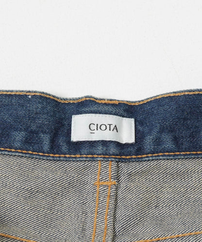 CIOTA 靛藍Supima棉修身牛仔褲