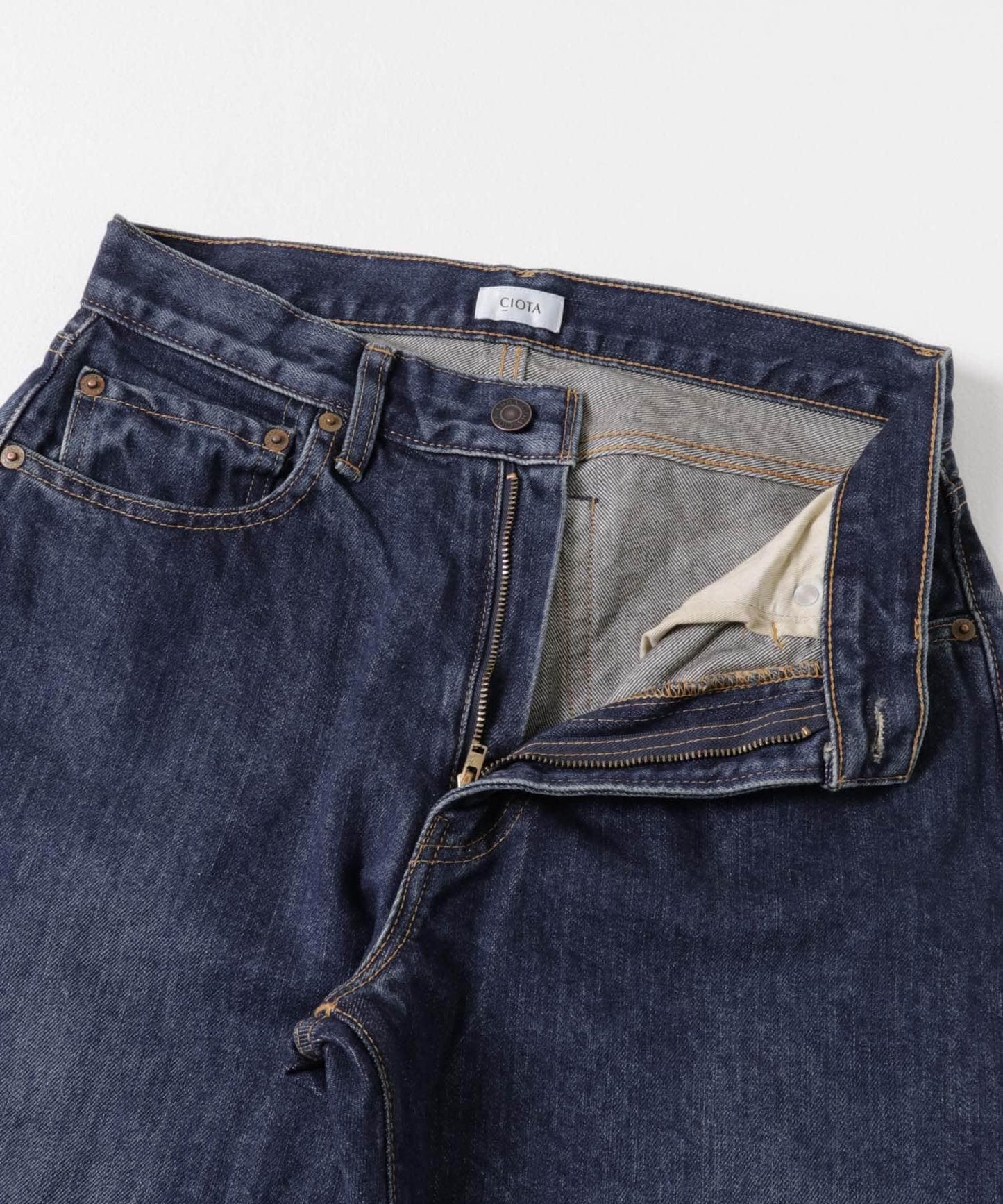 CIOTA 蘇賓棉13.5盎司錐形牛仔褲