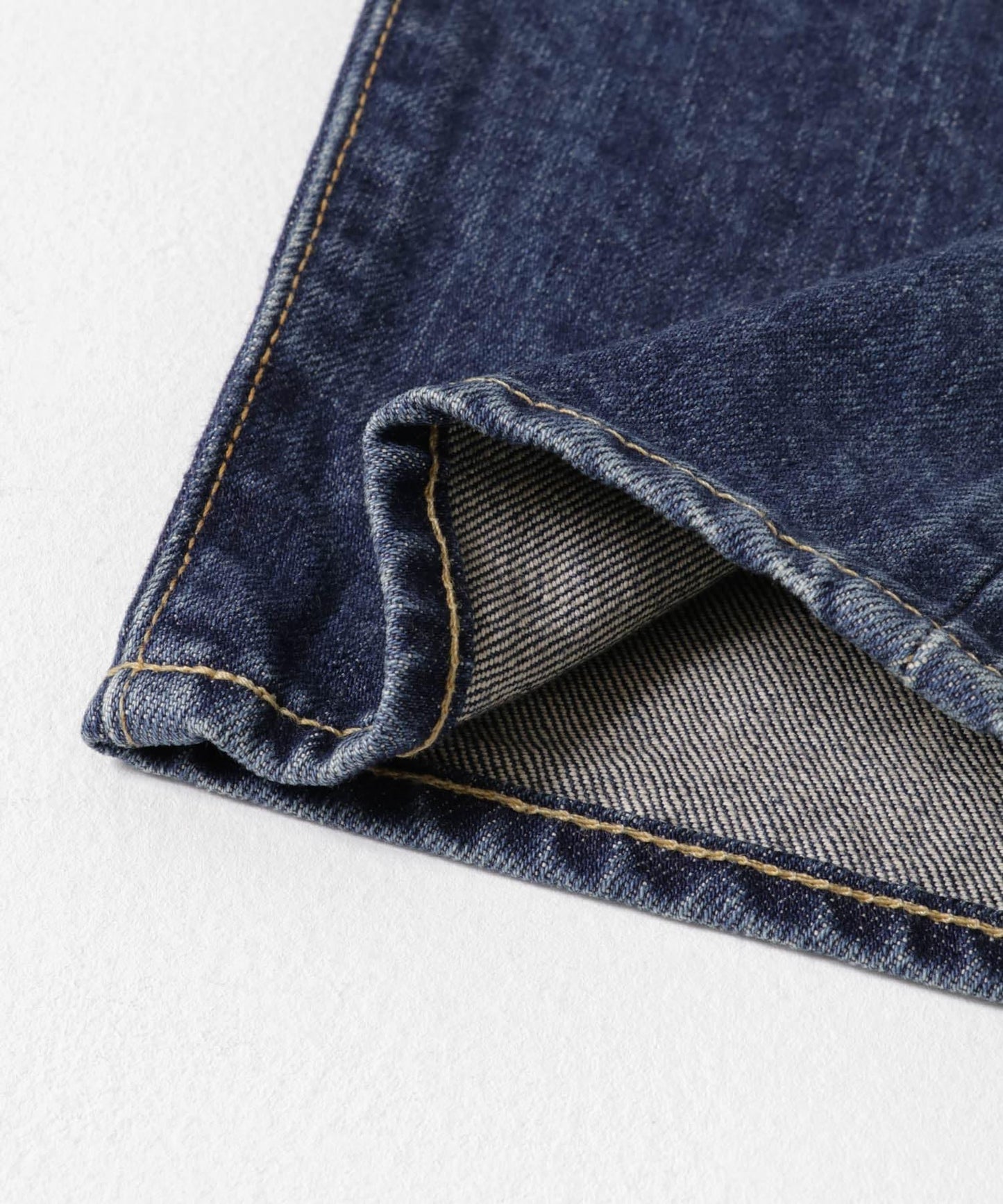 CIOTA 蘇賓棉13.5盎司錐形牛仔褲