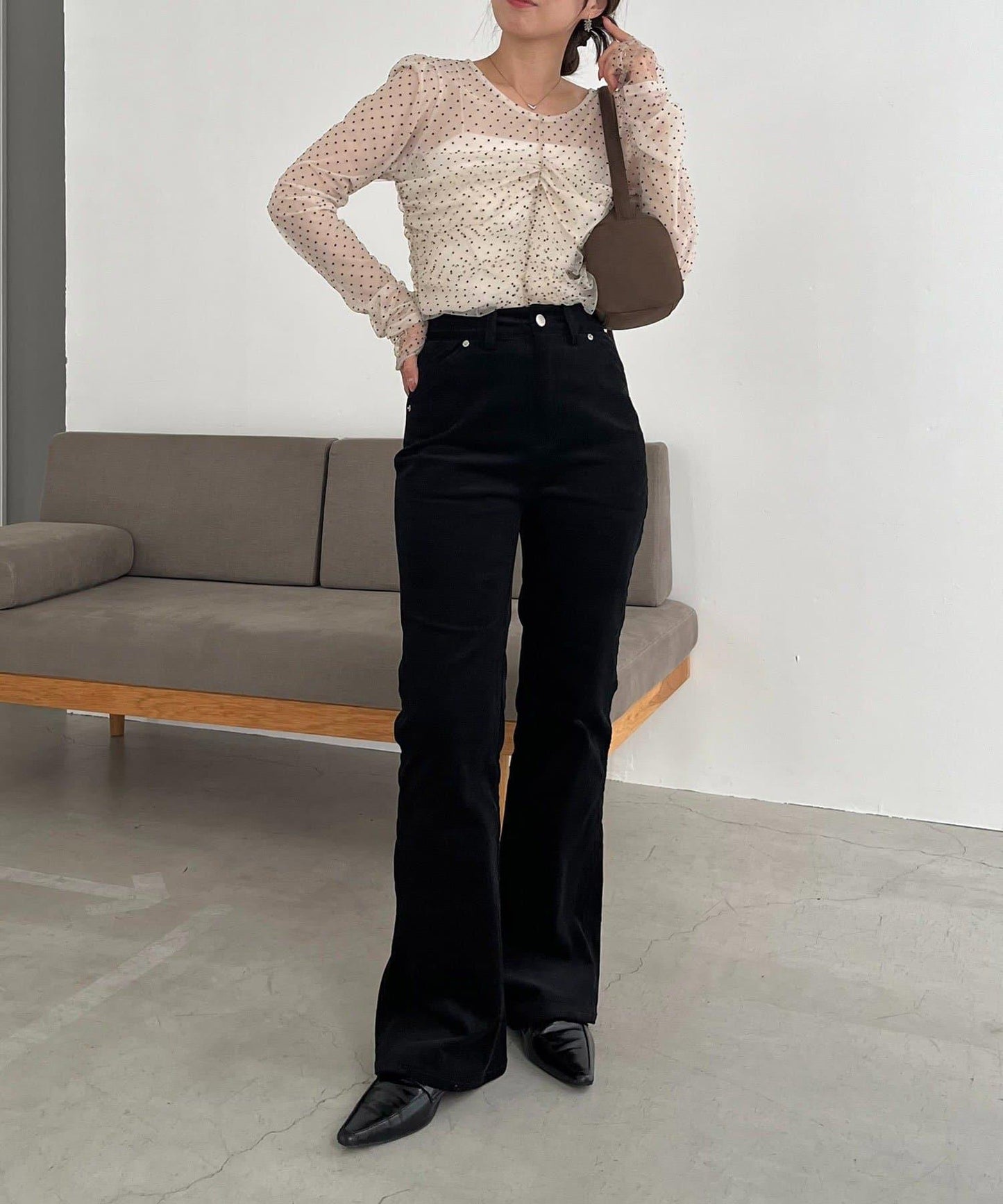 植絨波點設計 襯衫 再販款