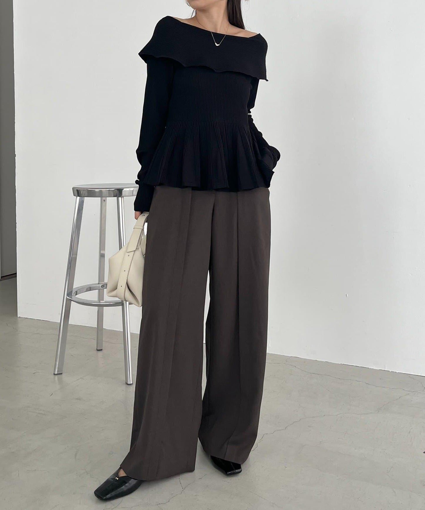 【CAPRICIEUX LE'MAGE】喇叭袖一字領針織衫