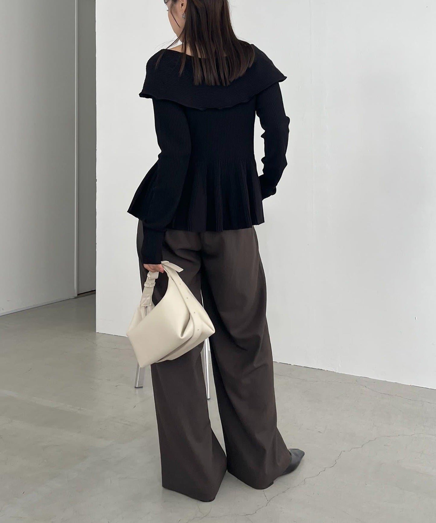 【CAPRICIEUX LE'MAGE】喇叭袖一字領針織衫