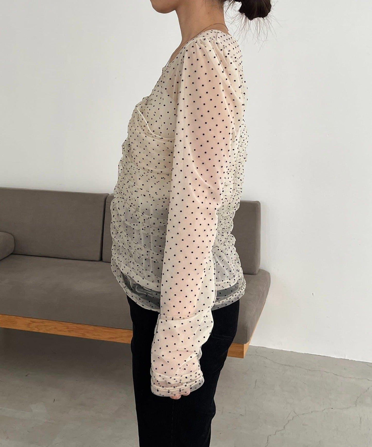 植絨波點設計 襯衫 再販款